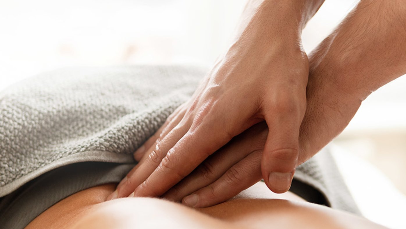 Benefits-of-massage-therapy-HN3069-iStock-1363688439-Sized